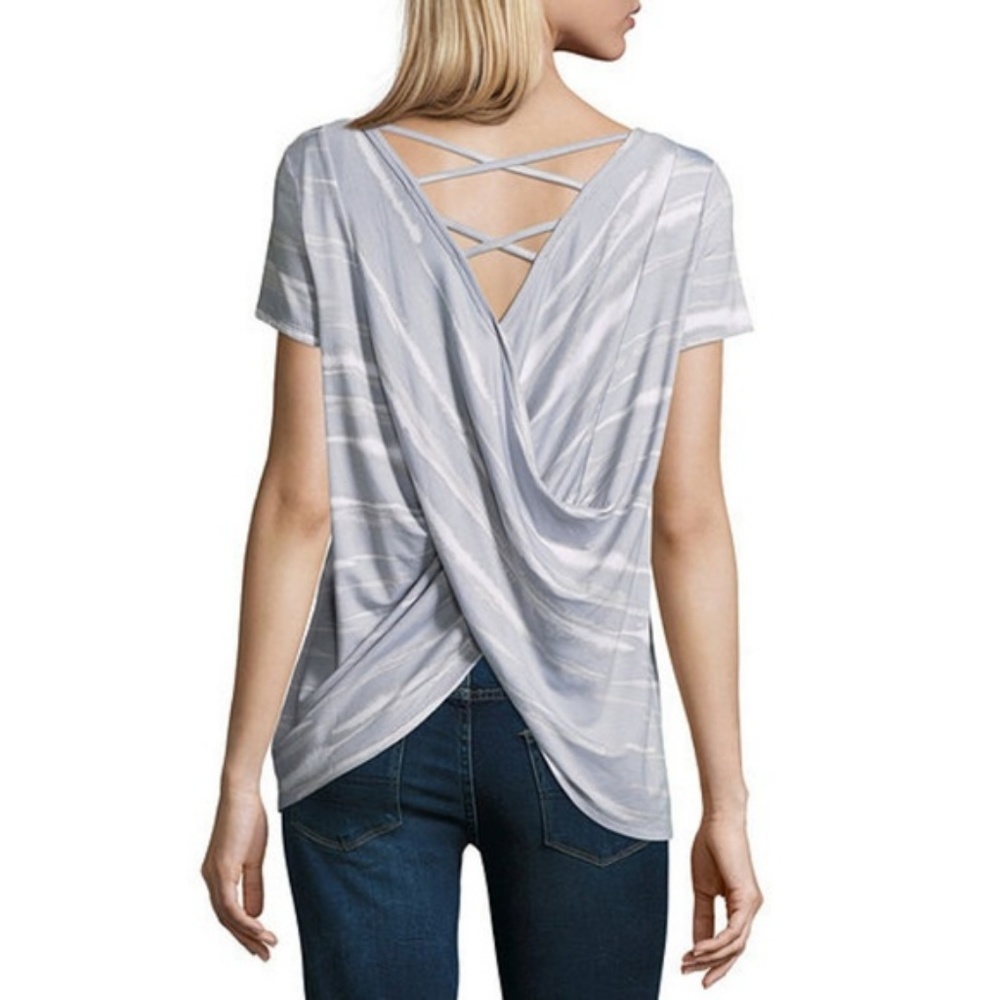 A.N.A Short Sleeve Back Detail Top - Picture 2 of 2
